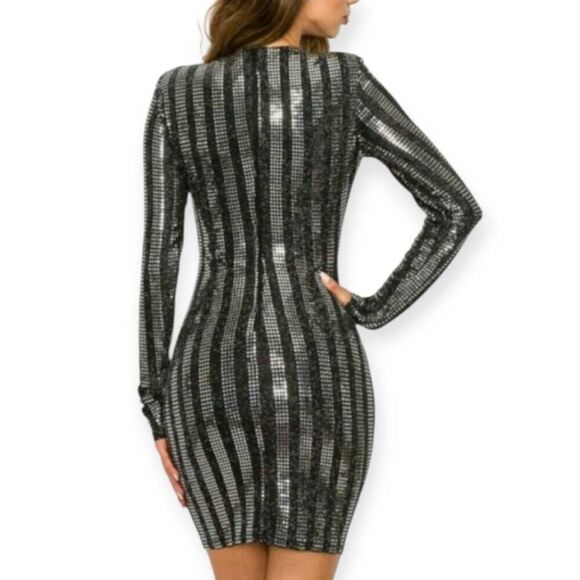 PRIVY BLACK & SILVER MINI DRESS SZ.S EUC. - Picture 3 of 13